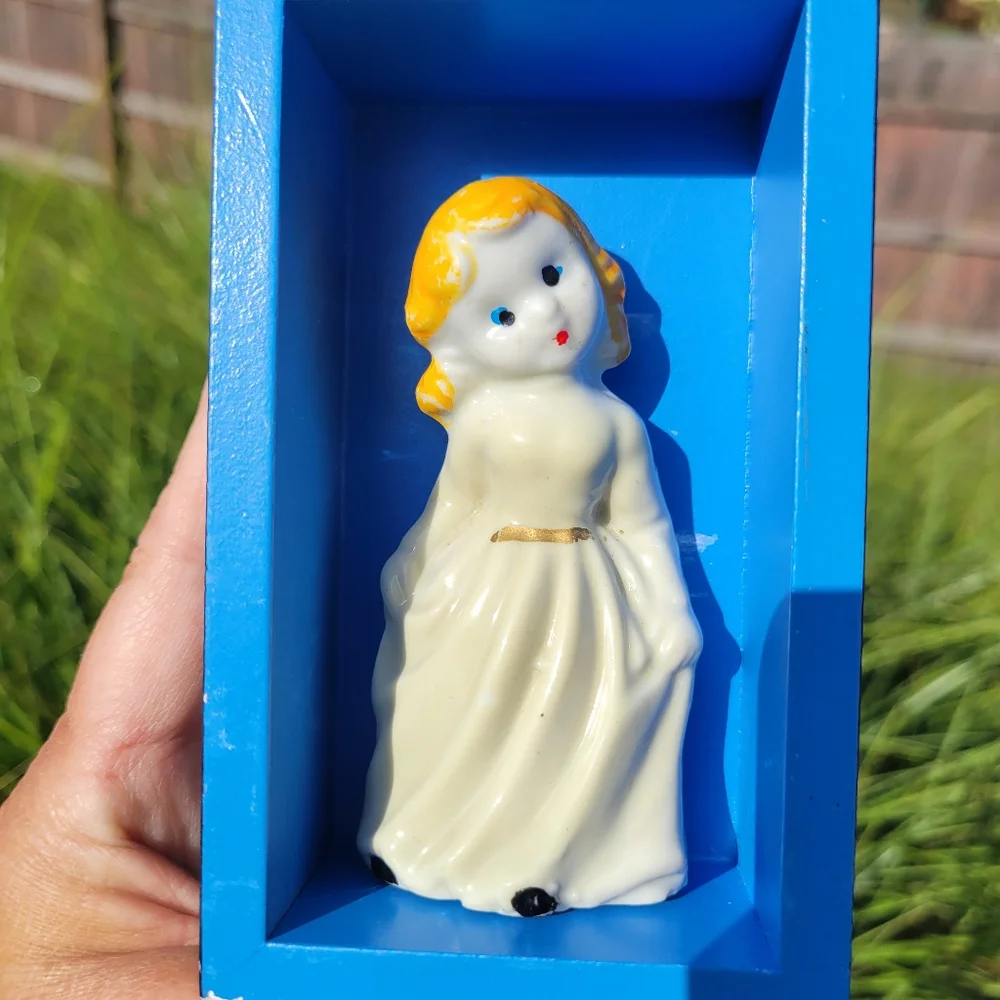 Vintage Girl & Clock Figurine Knick Knack Items ~ MCM ~ Japan ~ FINAL PRICE!!!